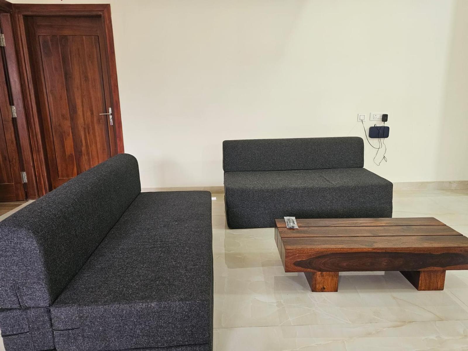 The Nest Bed & Breakfast Bhubaneswar Bagian luar foto