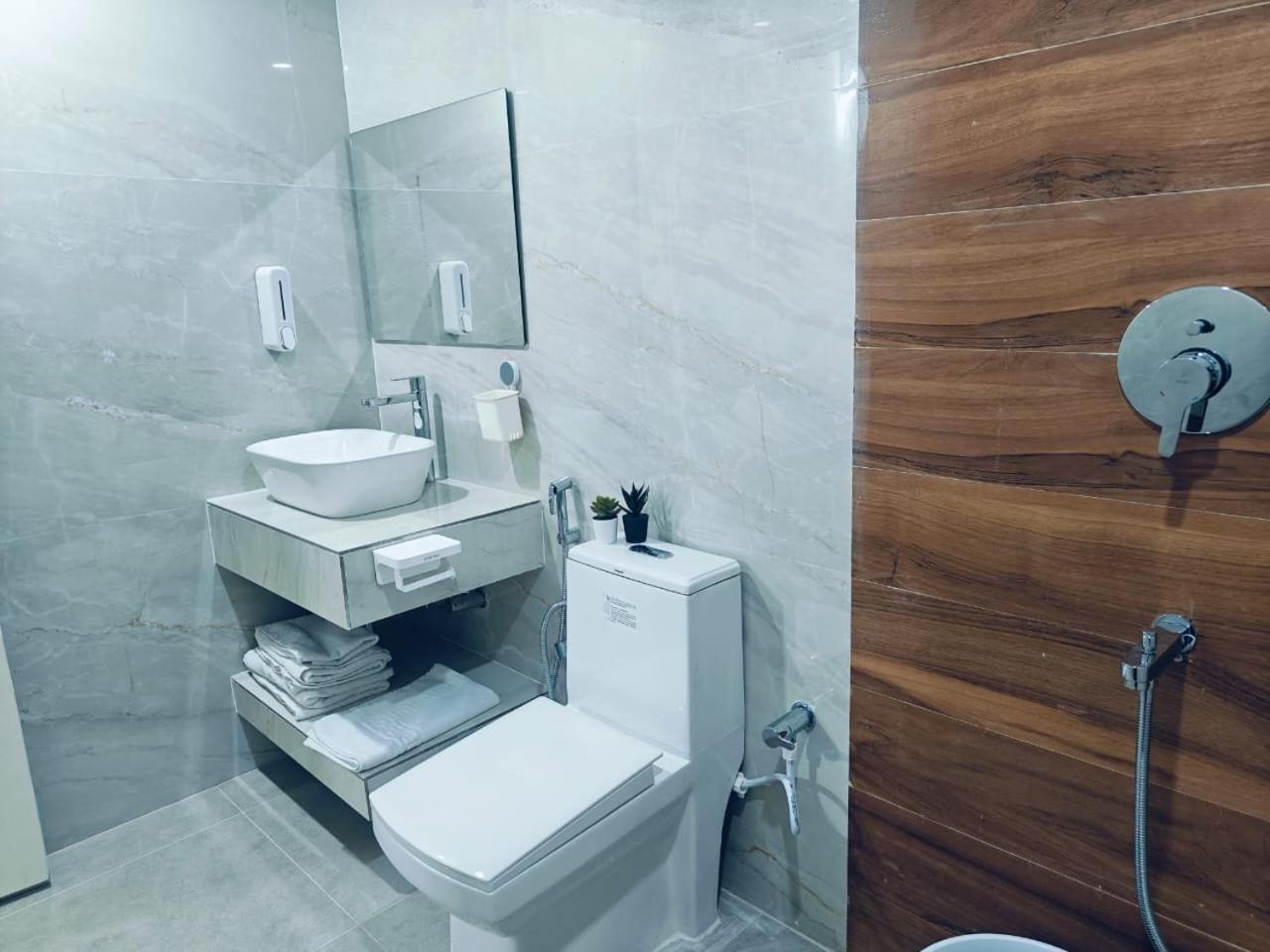 The Nest Bed & Breakfast Bhubaneswar Bagian luar foto